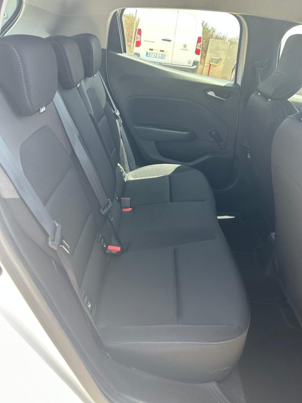 RENAULT CLIO - Imagen 10