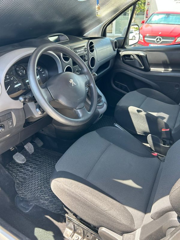PEUGEOT PARTNER - Imagen 7