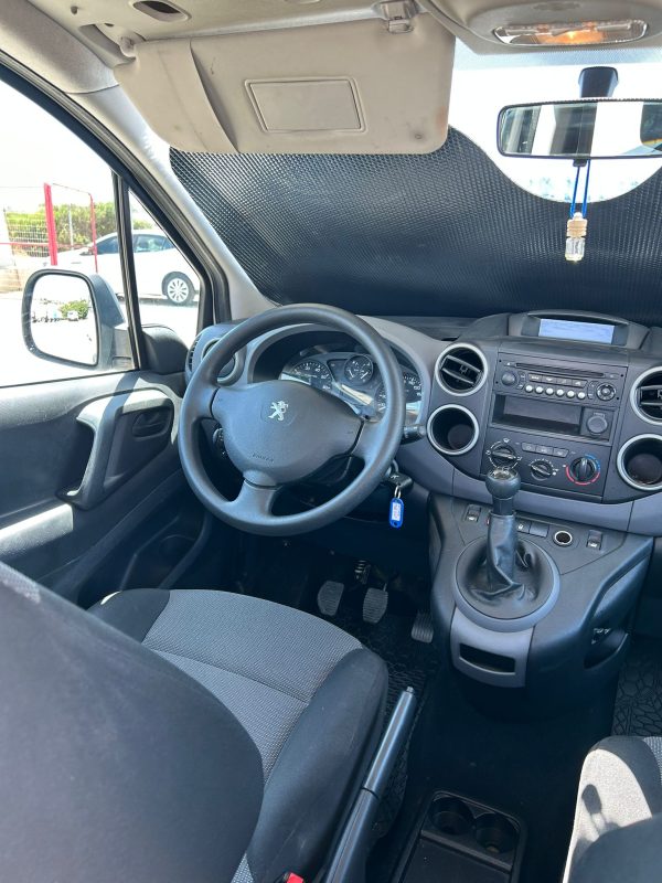 PEUGEOT PARTNER - Imagen 9