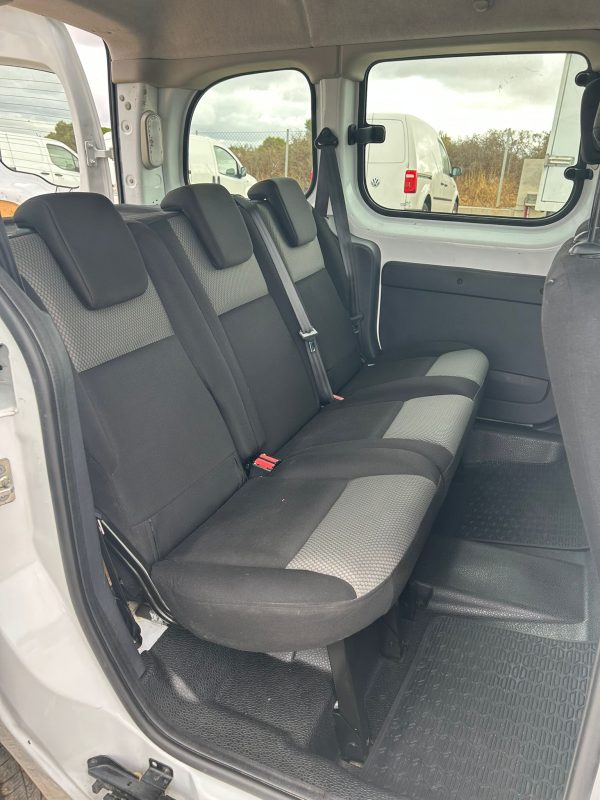 RENAULT KANGOO - Imagen 10