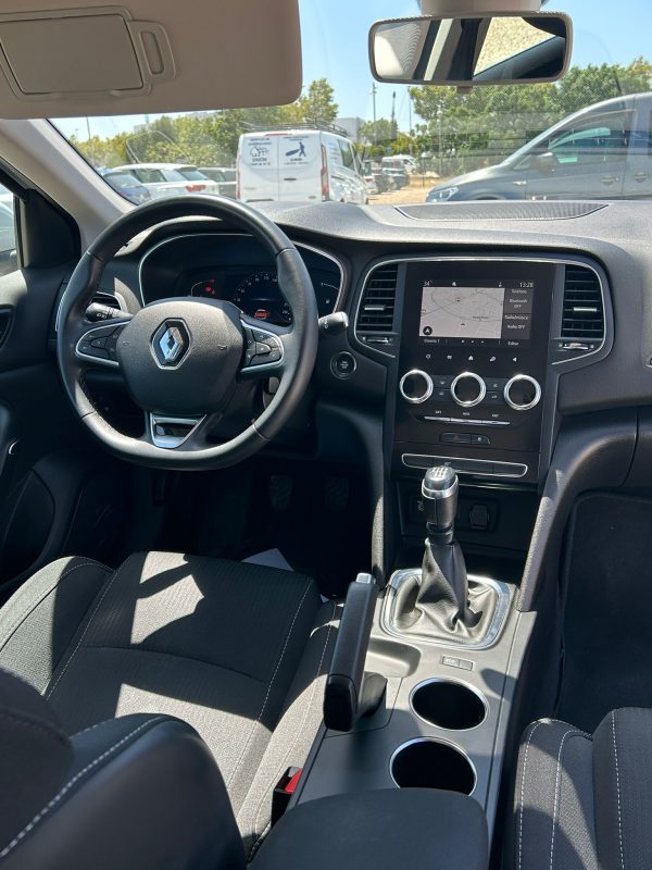 RENAULT MEGANE - Imagen 7