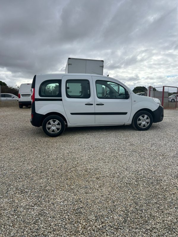 RENAULT KANGOO - Imagen 6