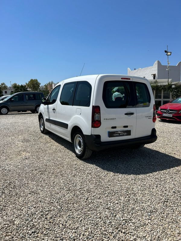 PEUGEOT PARTNER - Imagen 4