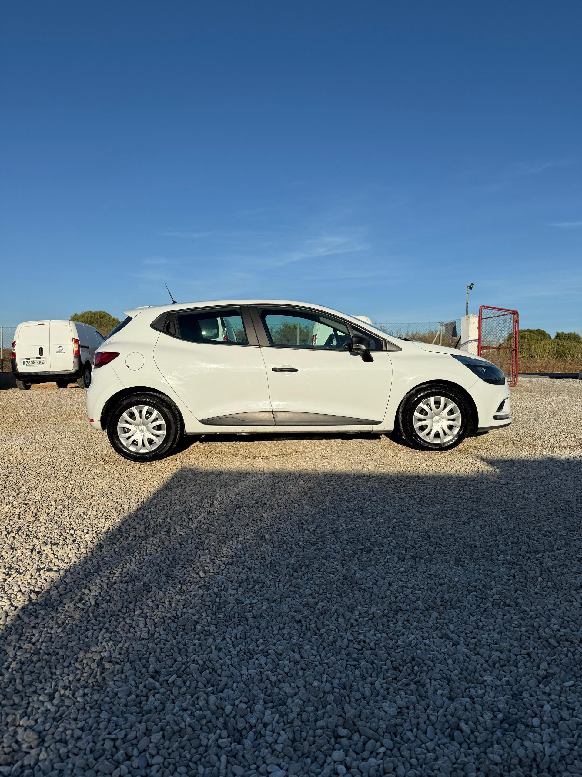 RENAULT CLIO - Imagen 6