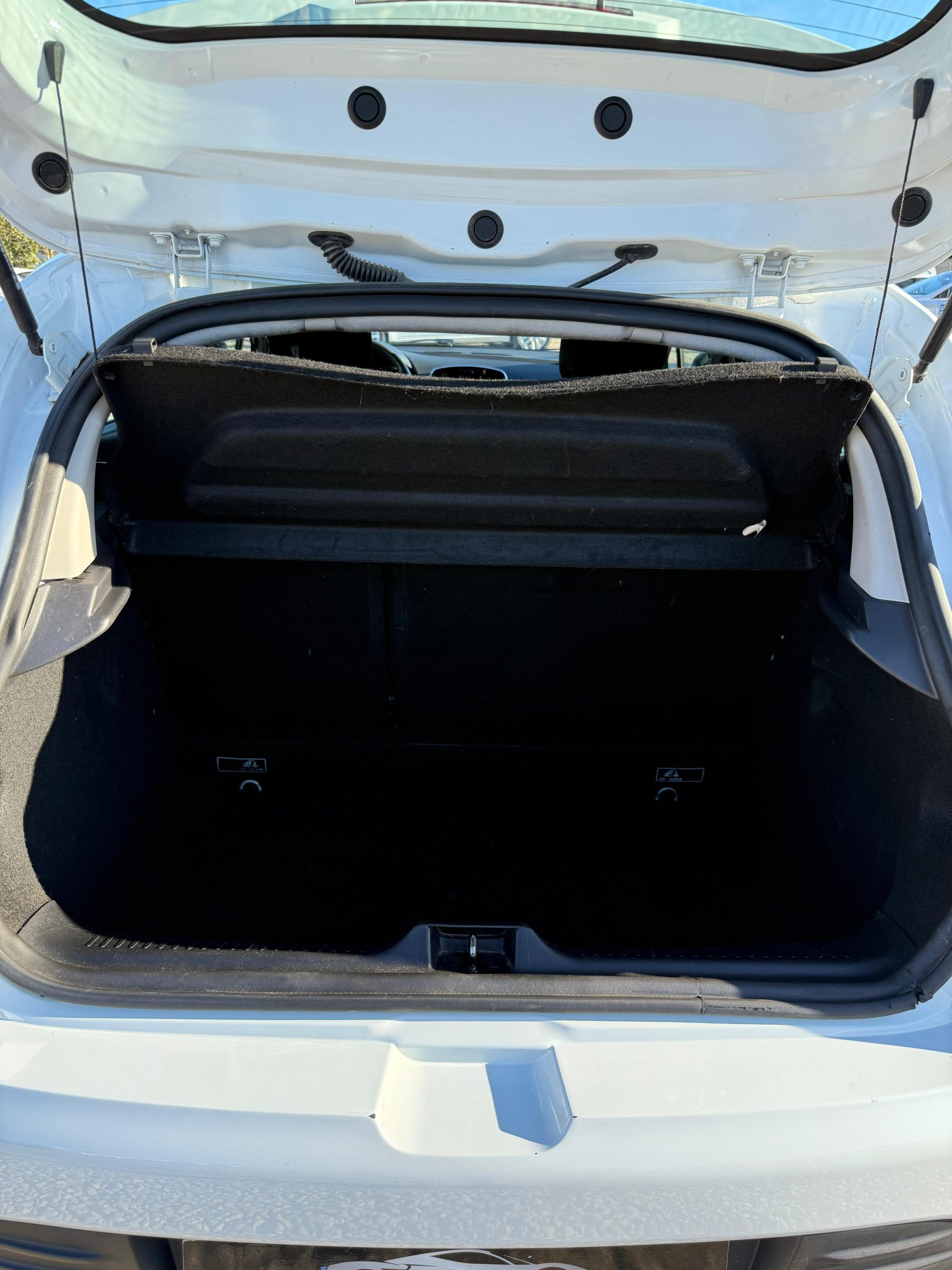 RENAULT CLIO - Imagen 10