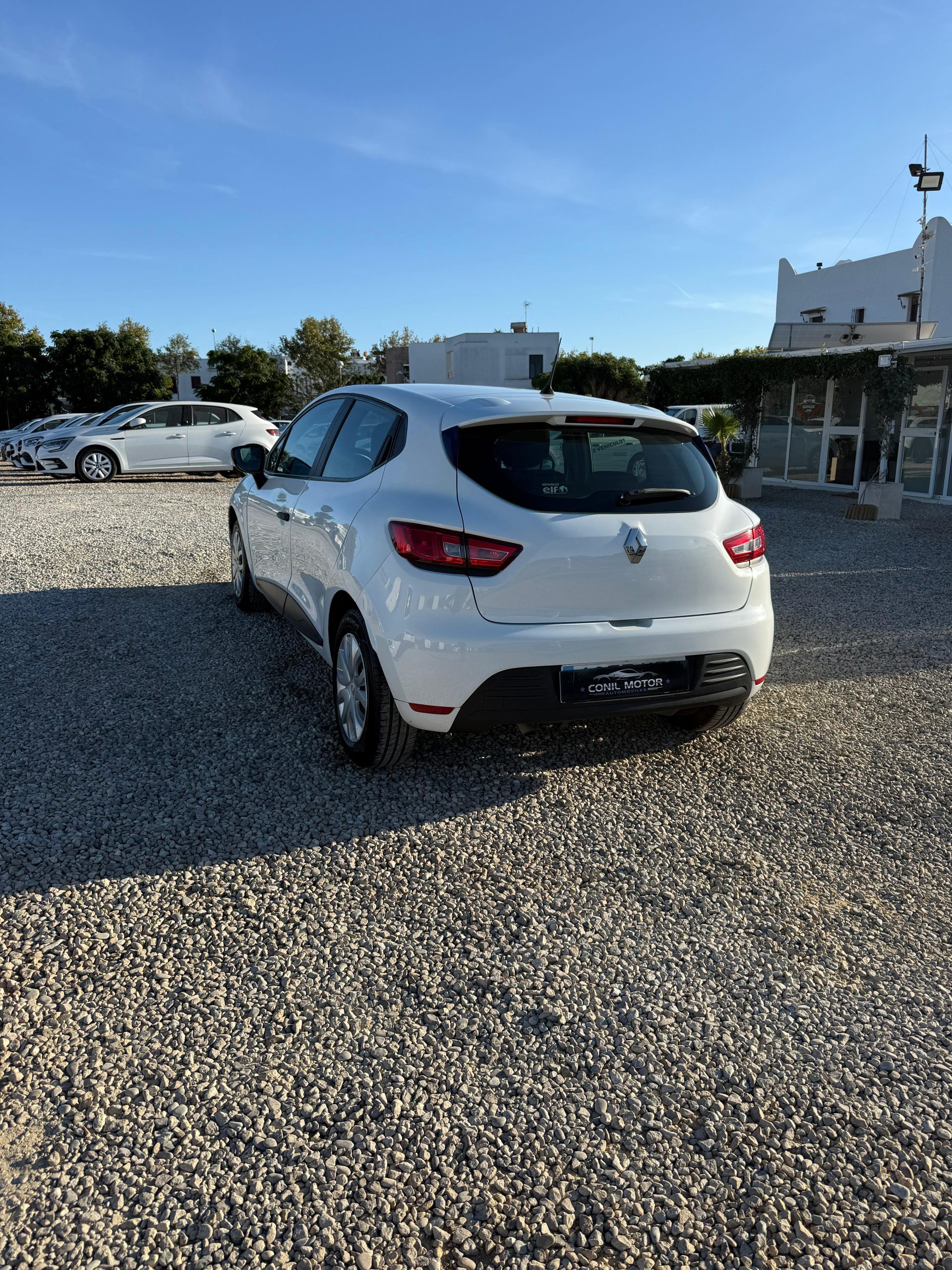 RENAULT CLIO - Imagen 4