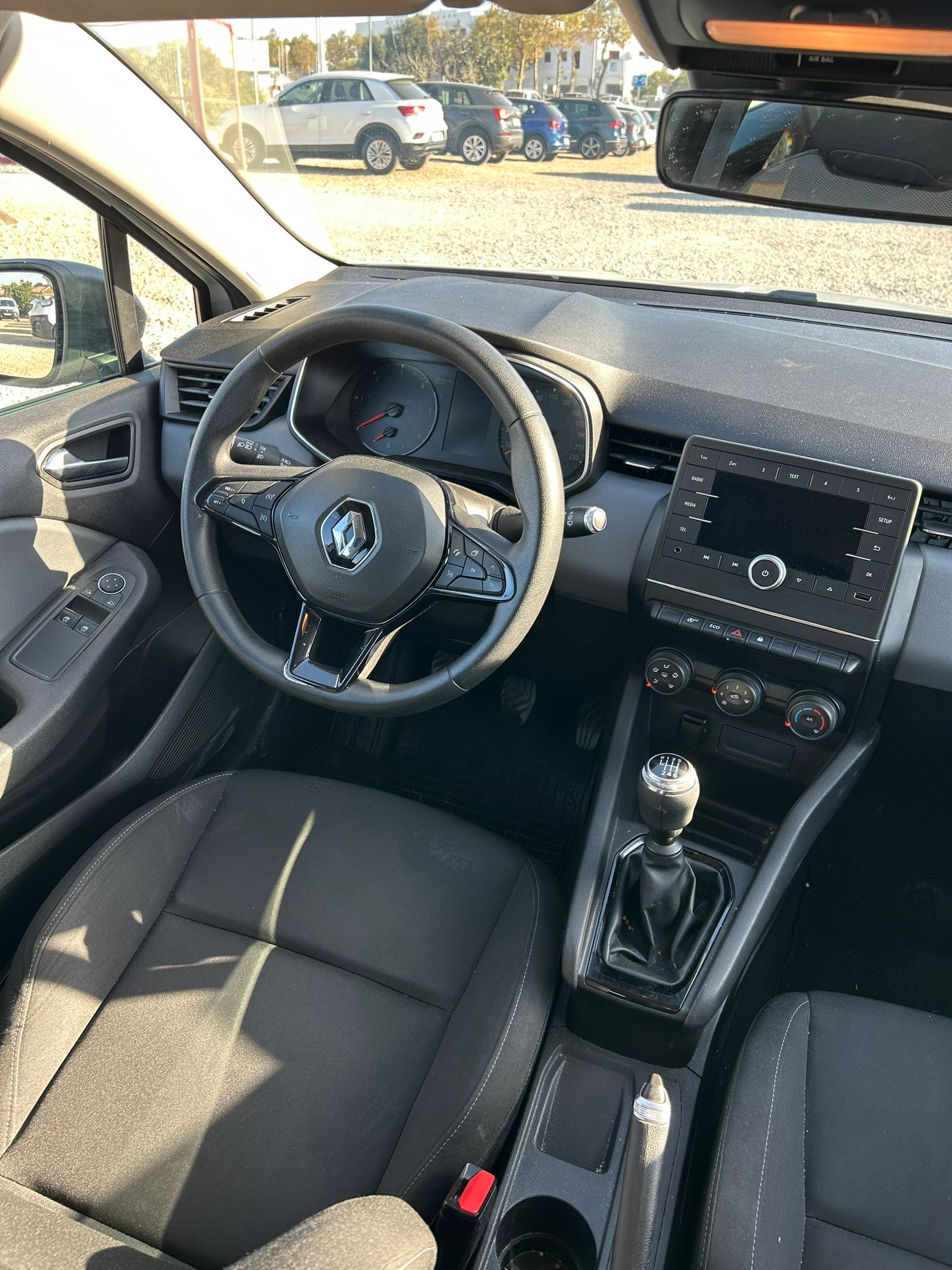 RENAULT CLIO - Imagen 7