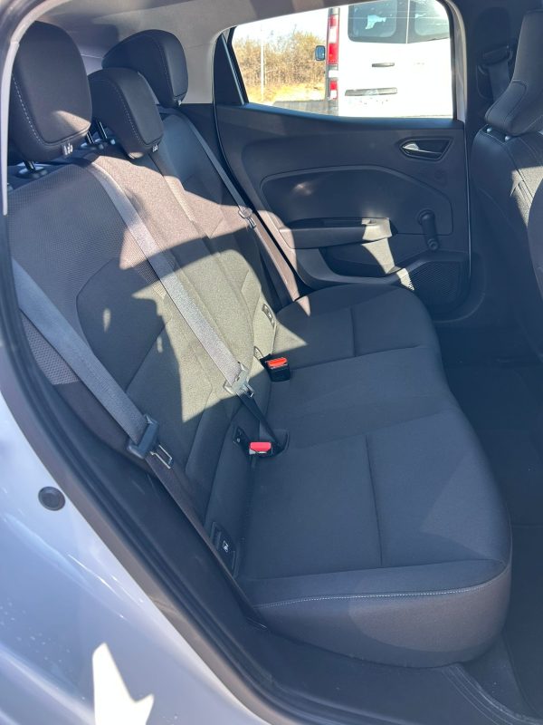 RENAULT CLIO - Imagen 9