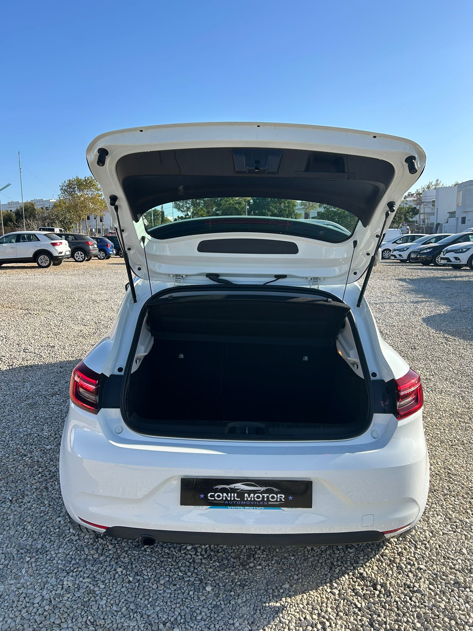 RENAULT CLIO - Imagen 11