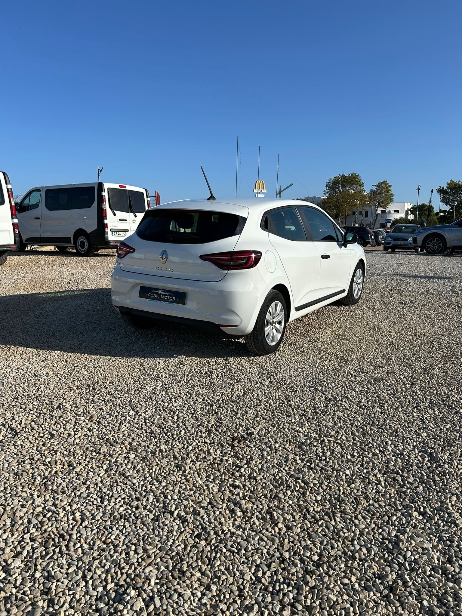 RENAULT CLIO - Imagen 4