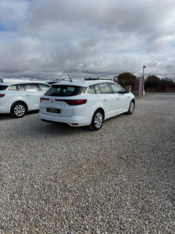 RENAULT MEGANE - Imagen 4