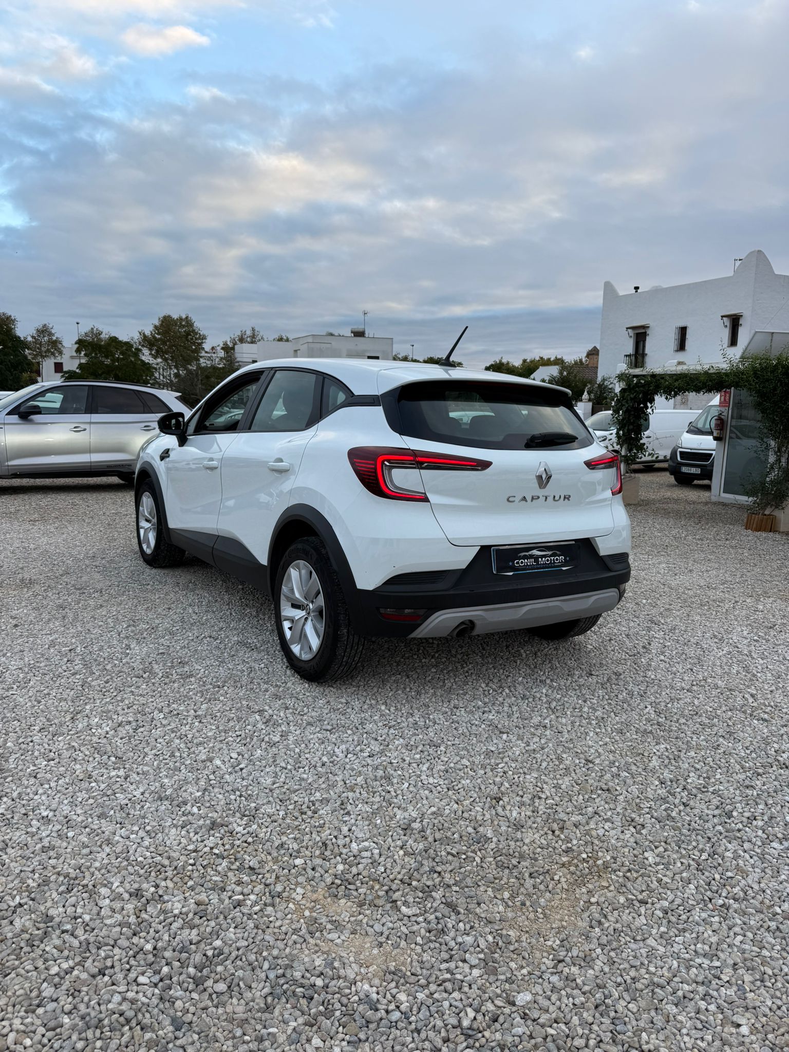 RENAULT CAPTUR - Imagen 4