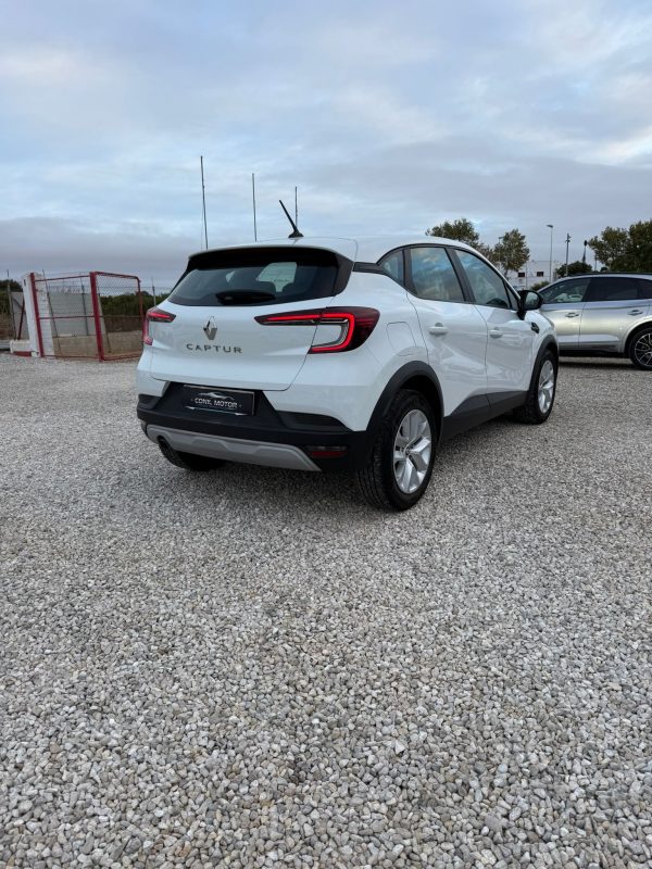 RENAULT CAPTUR - Imagen 5