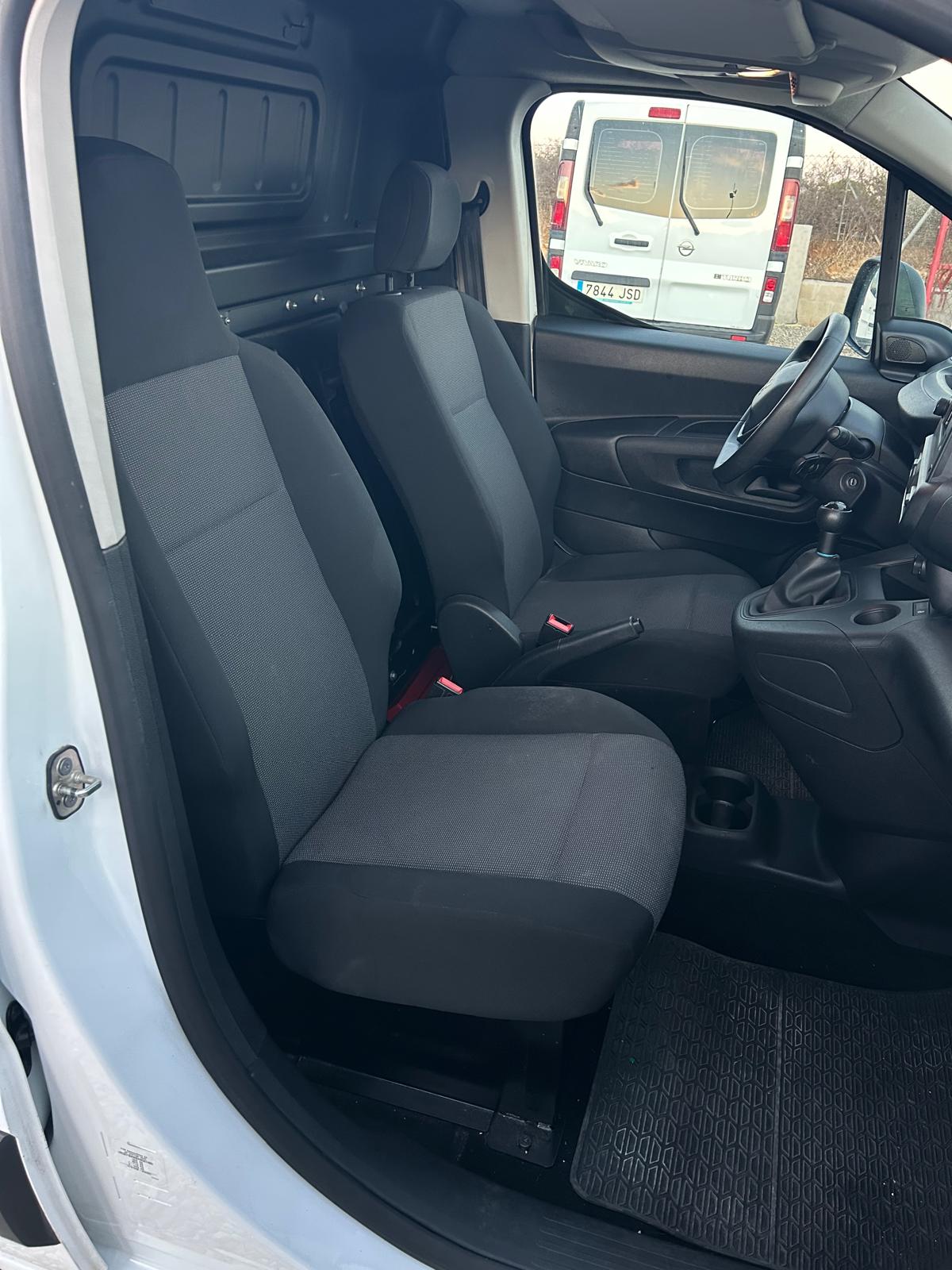 PEUGEOT PARTNER - Imagen 9