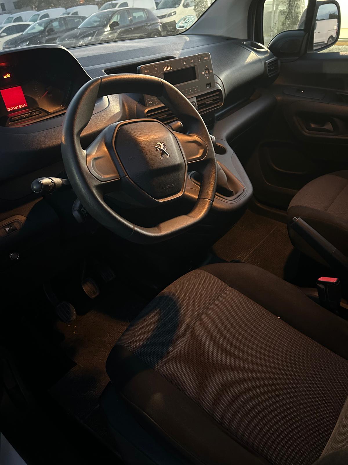 PEUGEOT PARTNER - Imagen 7