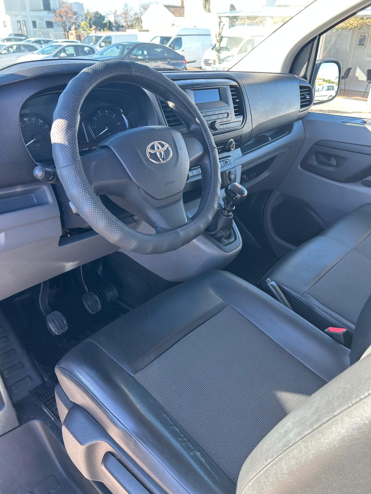 TOYOTA PROACE - Imagen 7