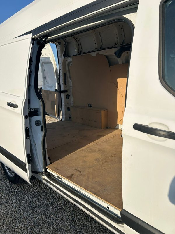 FORTD TRANSIT CUSTOM - Imagen 10
