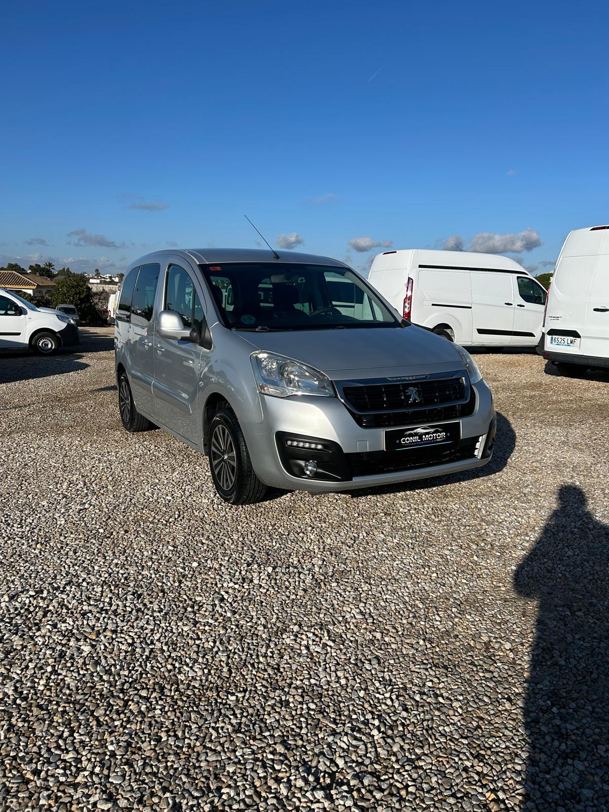 PEUGEOT PARTNER - Imagen 2