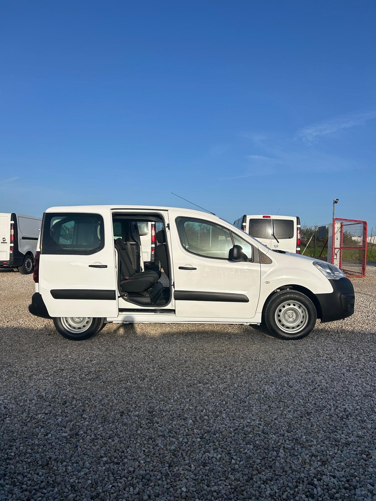 PEUGEOT PARTNER TURISMO - Imagen 6