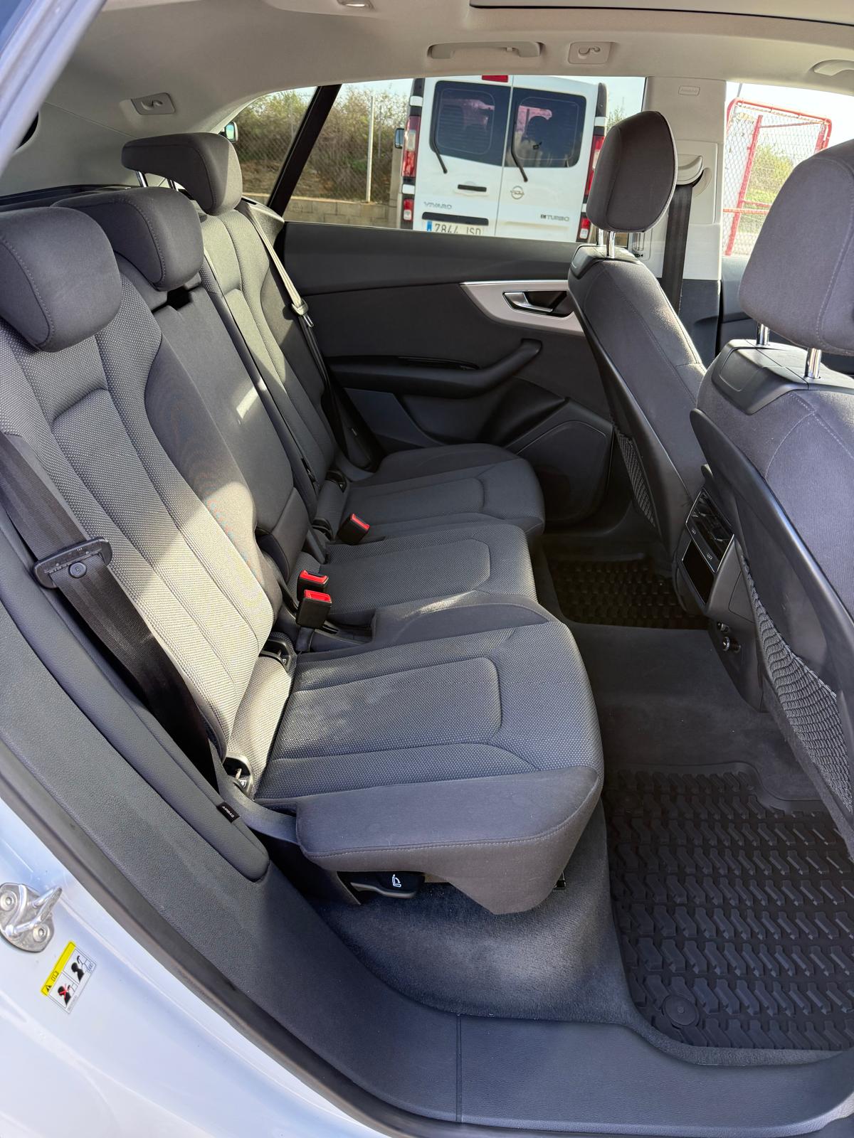 AUDI Q8 Black line 50 TDI quattro tiptron - Imagen 11