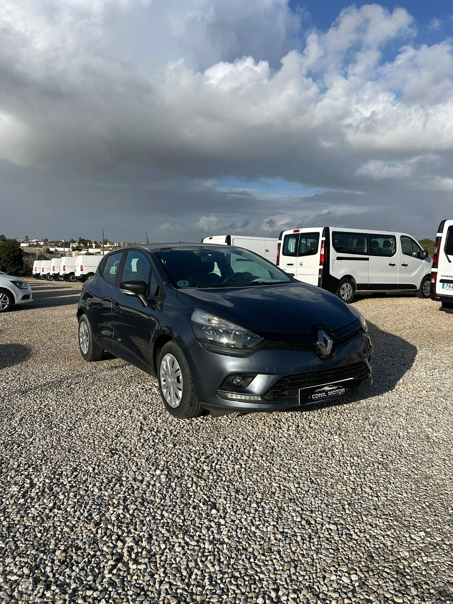 RENAULT CLIO - Imagen 2
