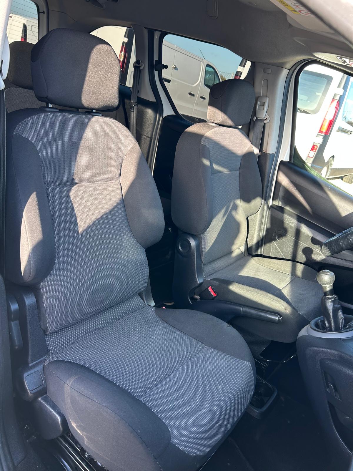 PEUGEOT PARTNER TURISMO - Imagen 8