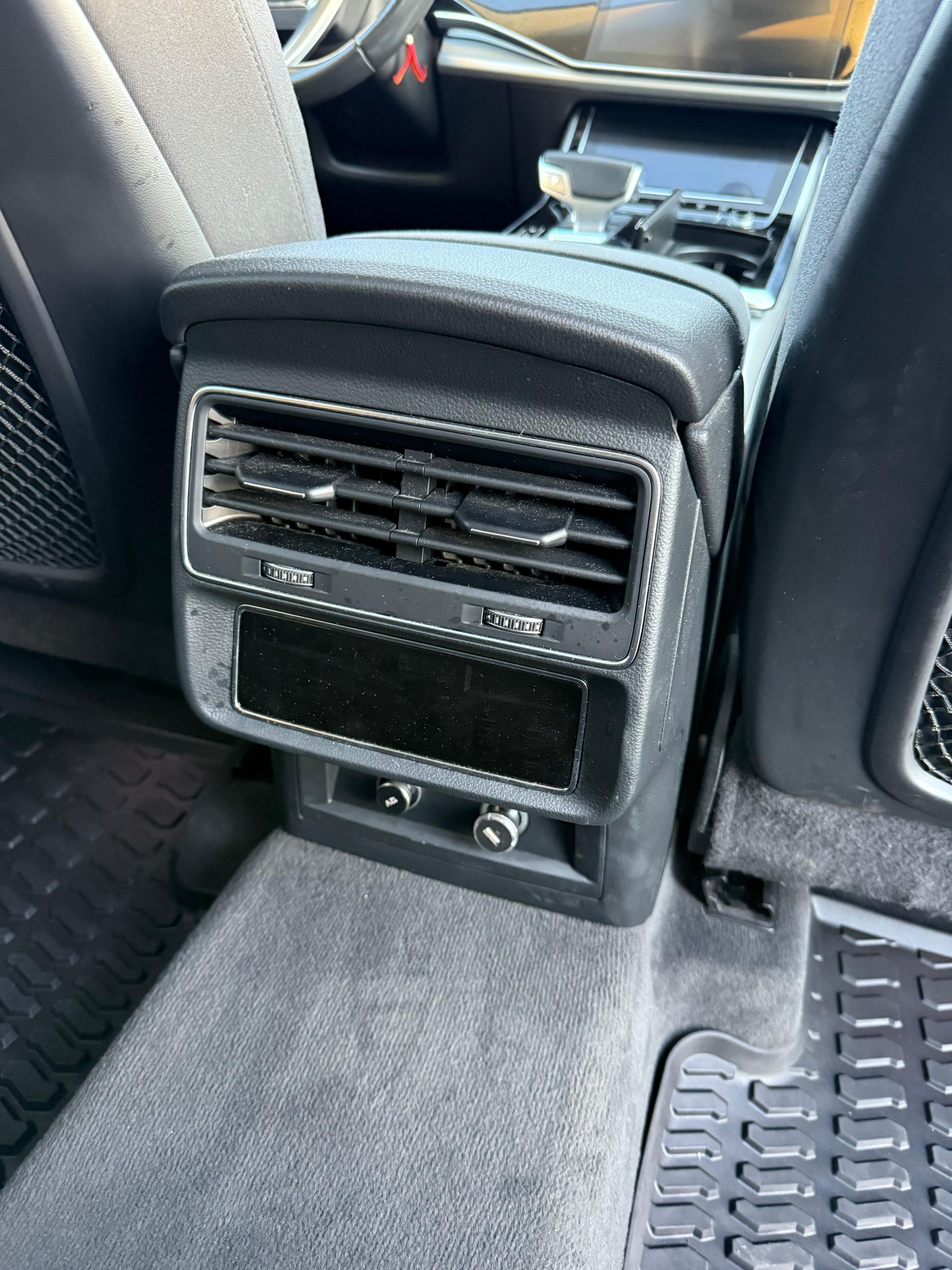 AUDI Q8 Black line 50 TDI quattro tiptron - Imagen 12